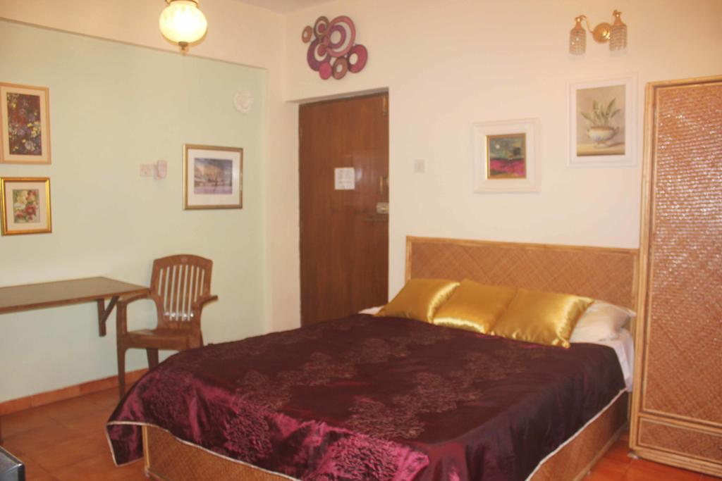 Diana Apartments Candolim Esterno foto
