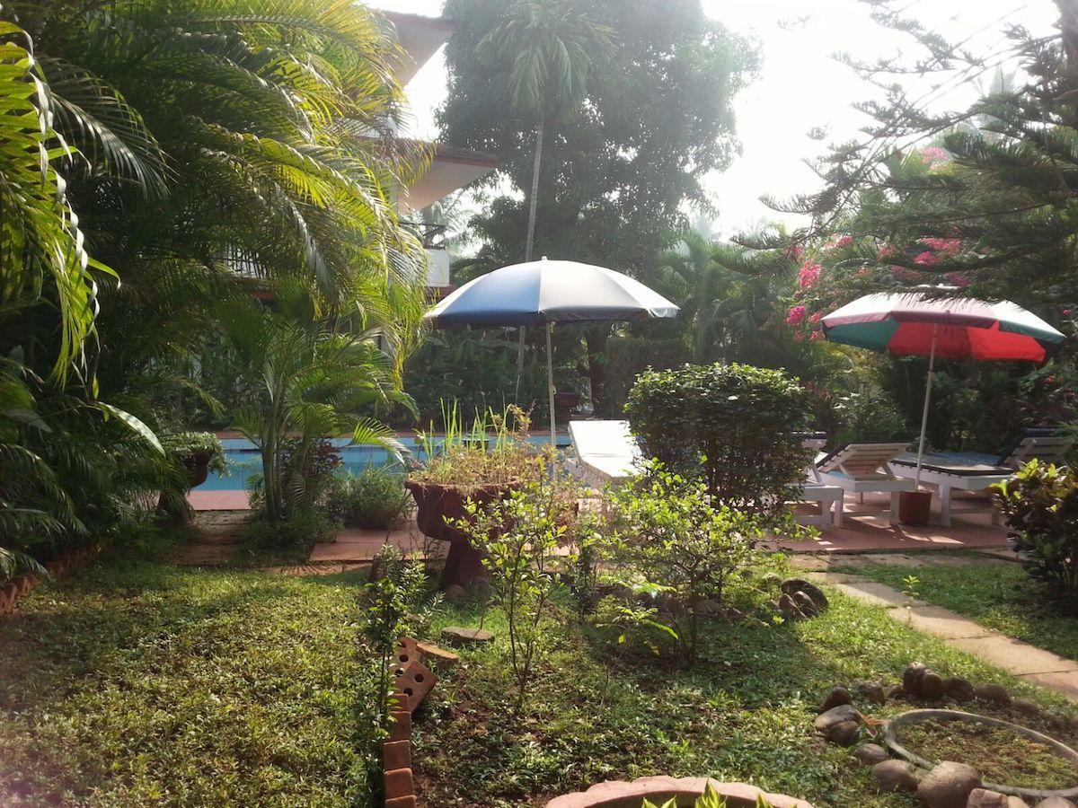 Diana Apartments Candolim Esterno foto