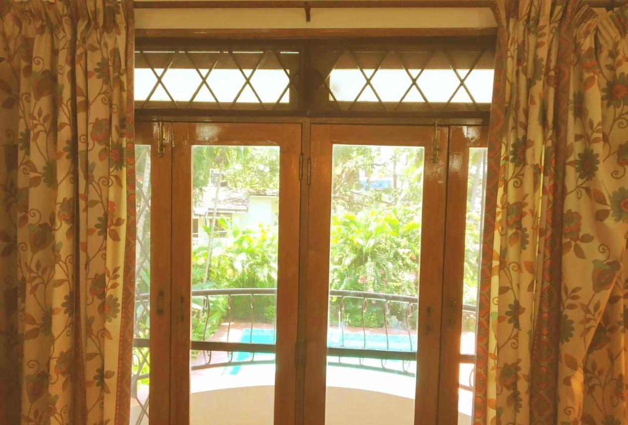Diana Apartments Candolim Esterno foto