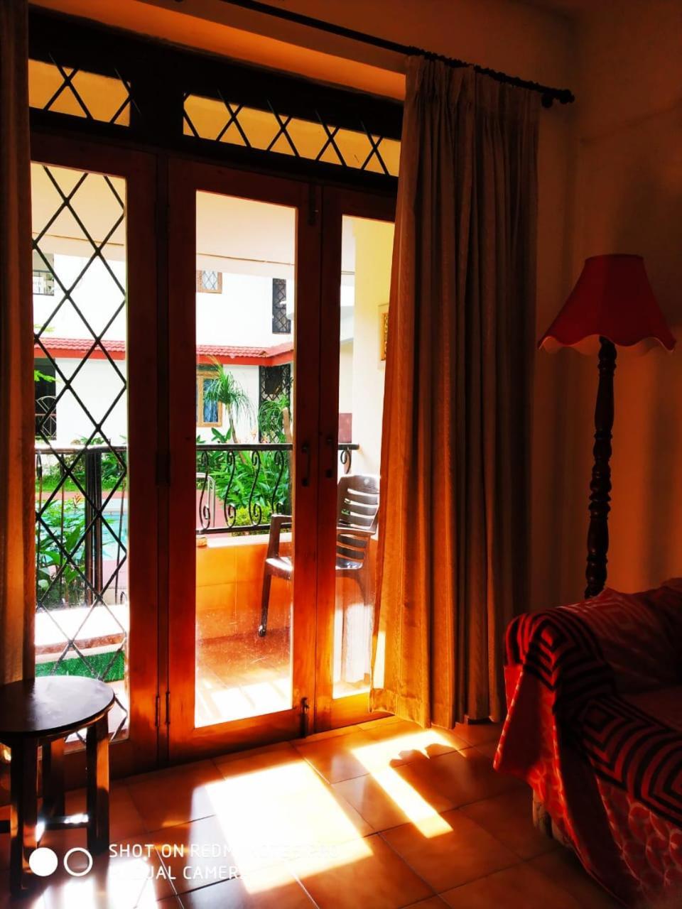 Diana Apartments Candolim Esterno foto